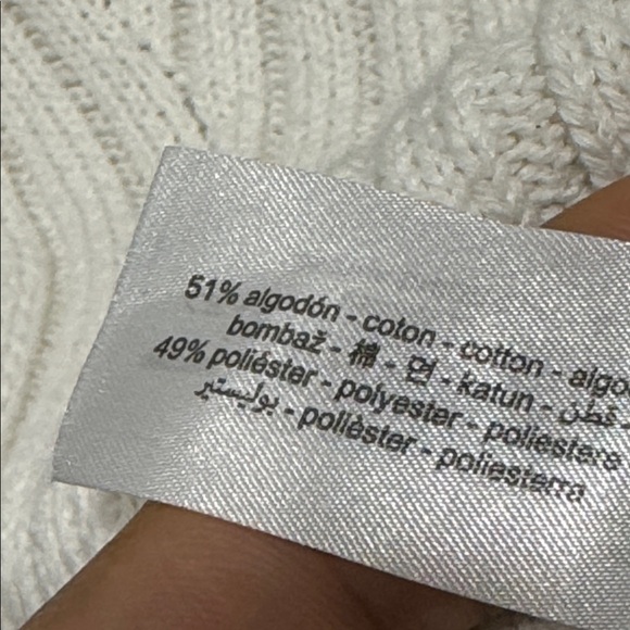 Zara Off-White Ribbed Knit Sleeveless Sweater - Picture 9 of 9